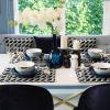 Circles-98-Kissen-Tischset-Milieu