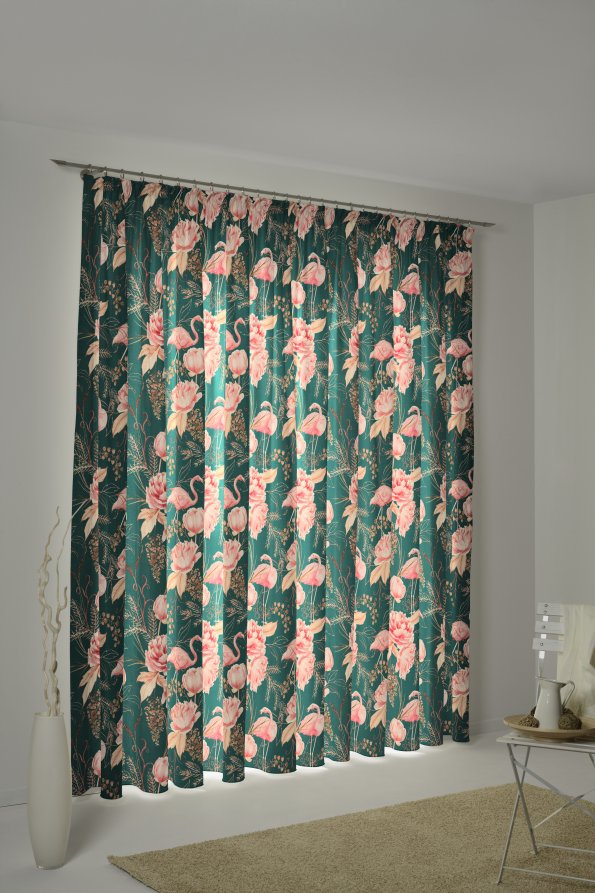 Eden-26-Vorhang-Kraeuselband-Milieu